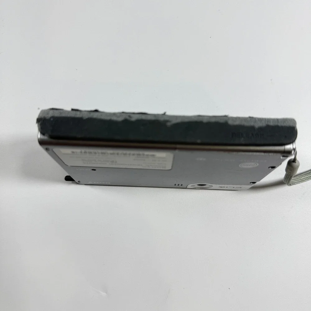 VTG Sony Clie PEG-TJ27 PDA Personal Organizer Handheld Camera Y2K Tech Untested